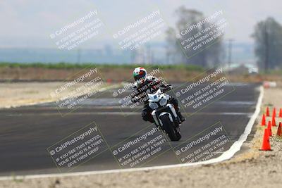 media/Jun-07-2025-TrackDaz (Sat) [[4413525952]]/B Group/220pm (Turn 9)/